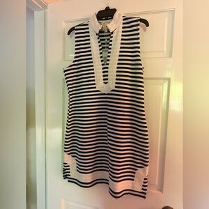 Sleeveless dress
Perfect for summer!
BNWT 
So cute on!